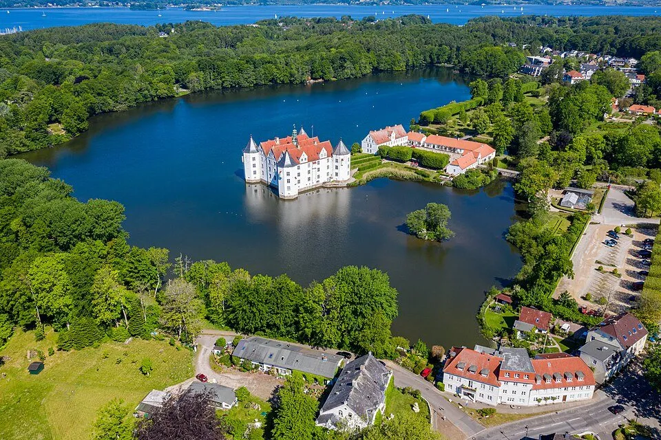 Museumsberg oder Glücksburg